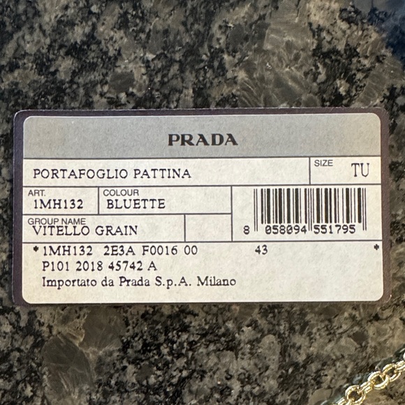 Prada Elegant Blue Wallet Set - Picture 3 of 12